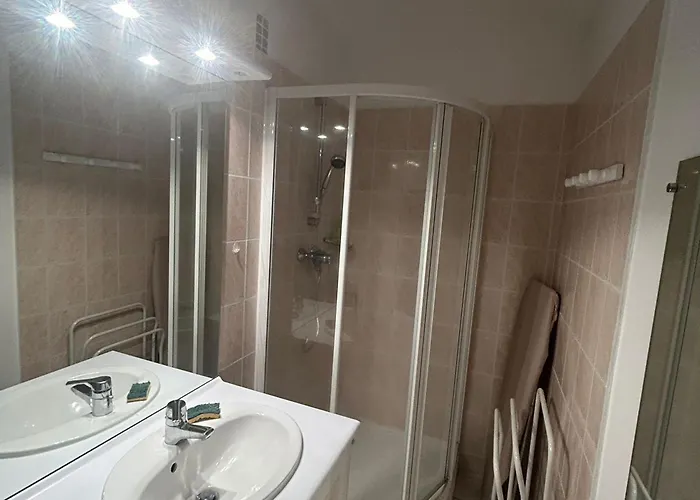 Spacieux 4 Pers Au Pied Des Pistes - Fr-1-814-120